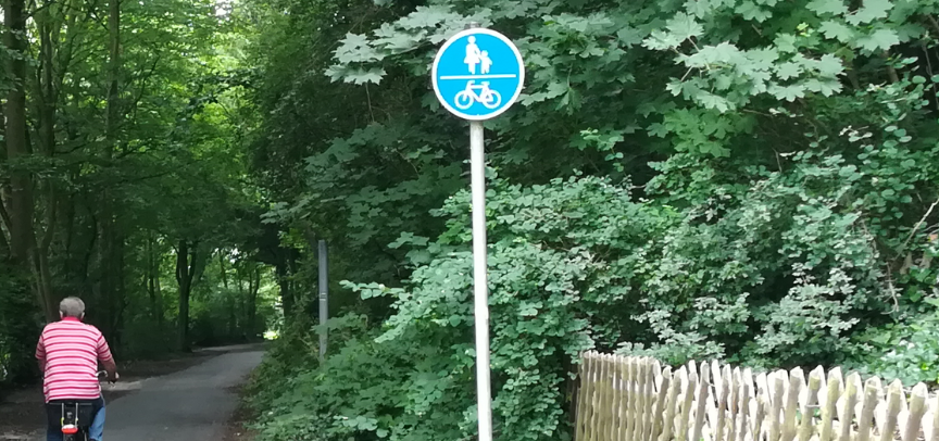 Rücksichtsvoll miteinander