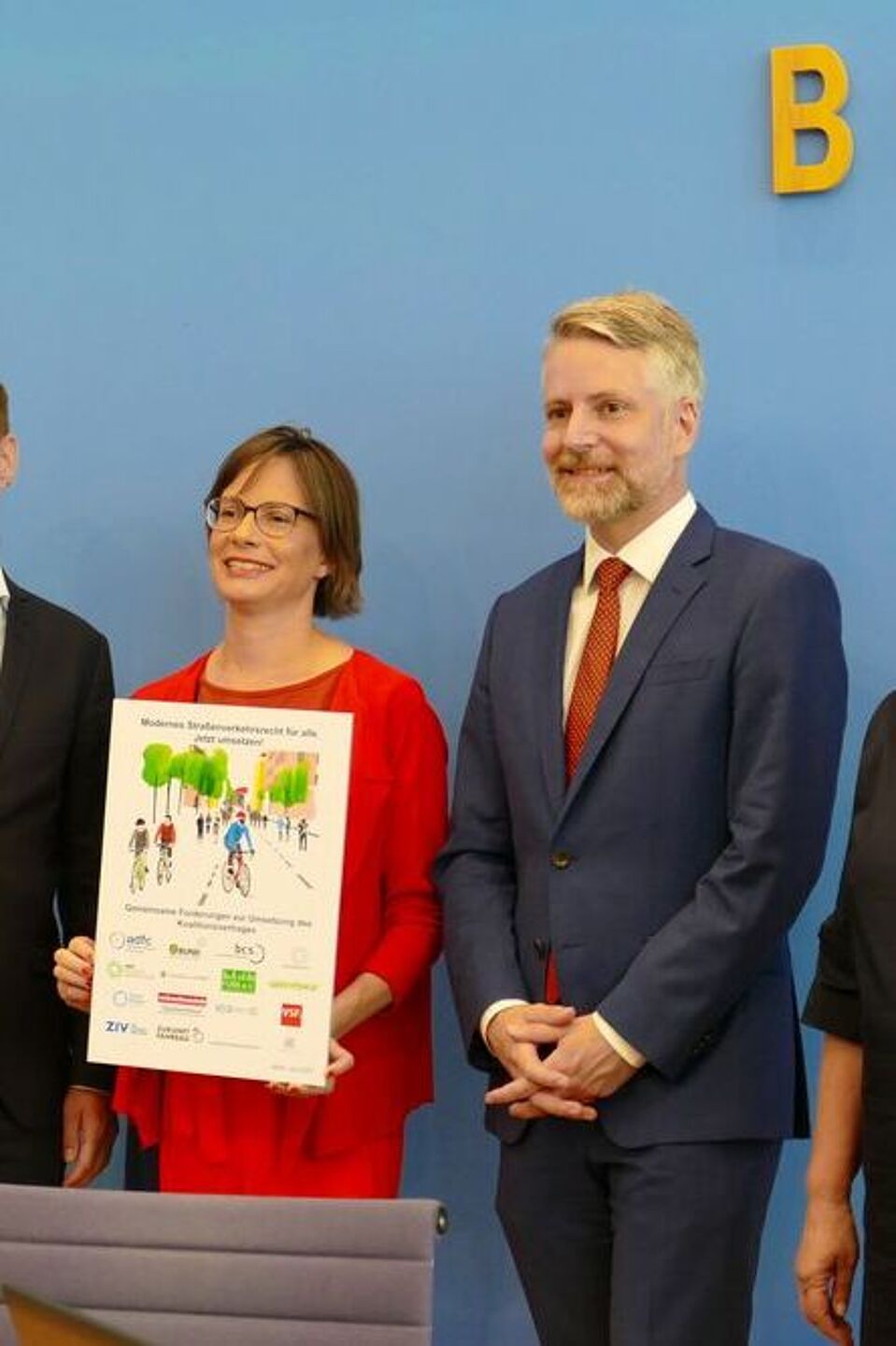 Bundespressekonferenz In der Bundespressekongerenz stellten bteiligte Verbände das Bündnis zur Reform des Straßenverkehrsgesetzes vor.